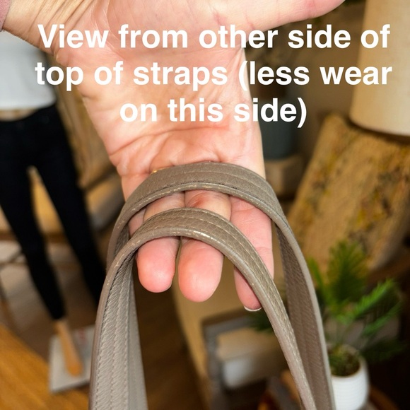 FURLA Luxury Pebbled Leather | Shoulder Bag - Picture 9 of 10